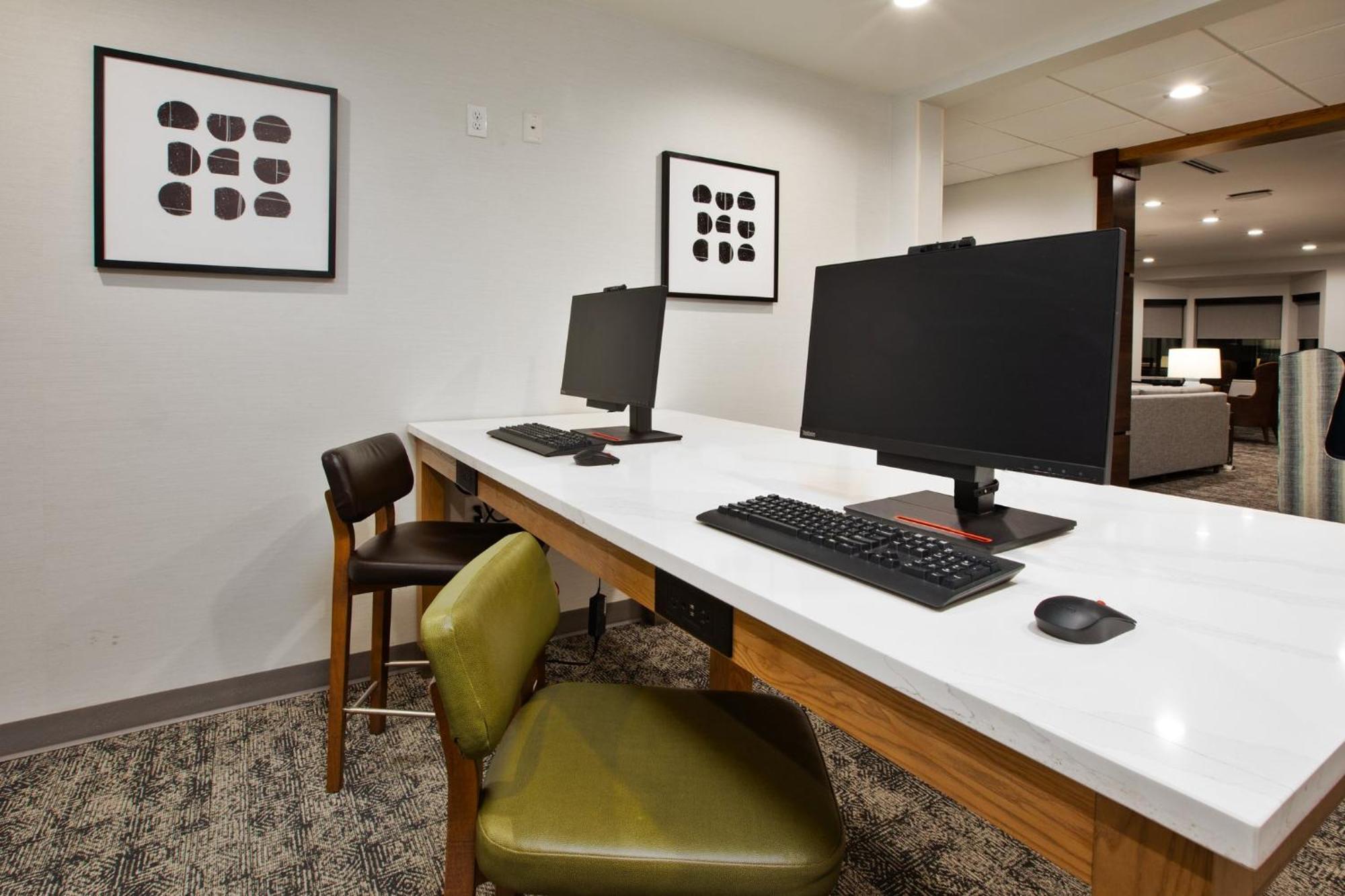Staybridge Suites - Ames By Ihg Kültér fotó