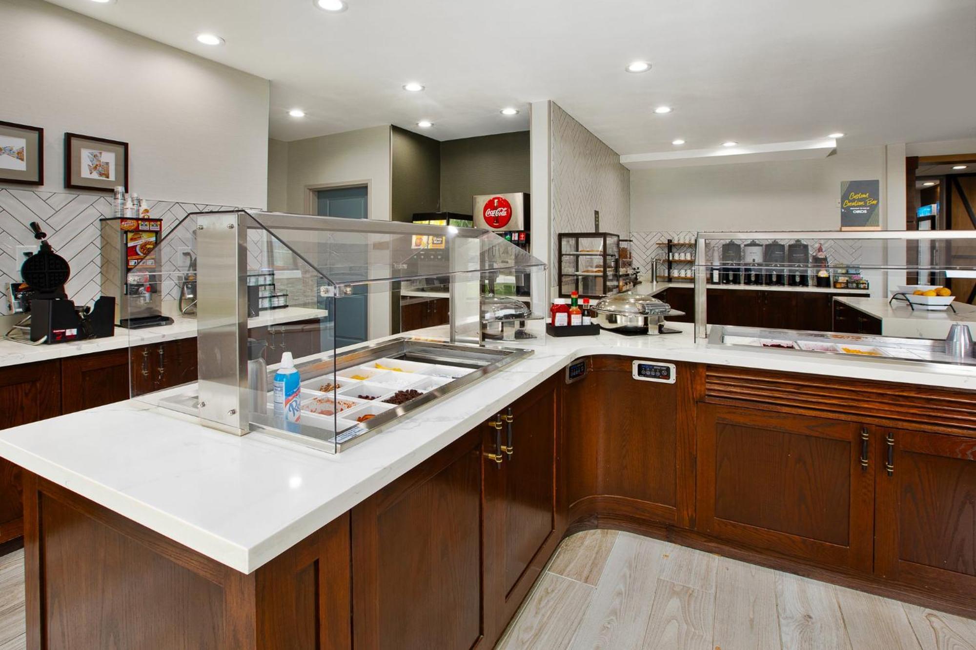 Staybridge Suites - Ames By Ihg Kültér fotó